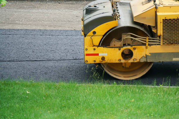 Best Driveway Pavers Near Me  in Beresford, SD